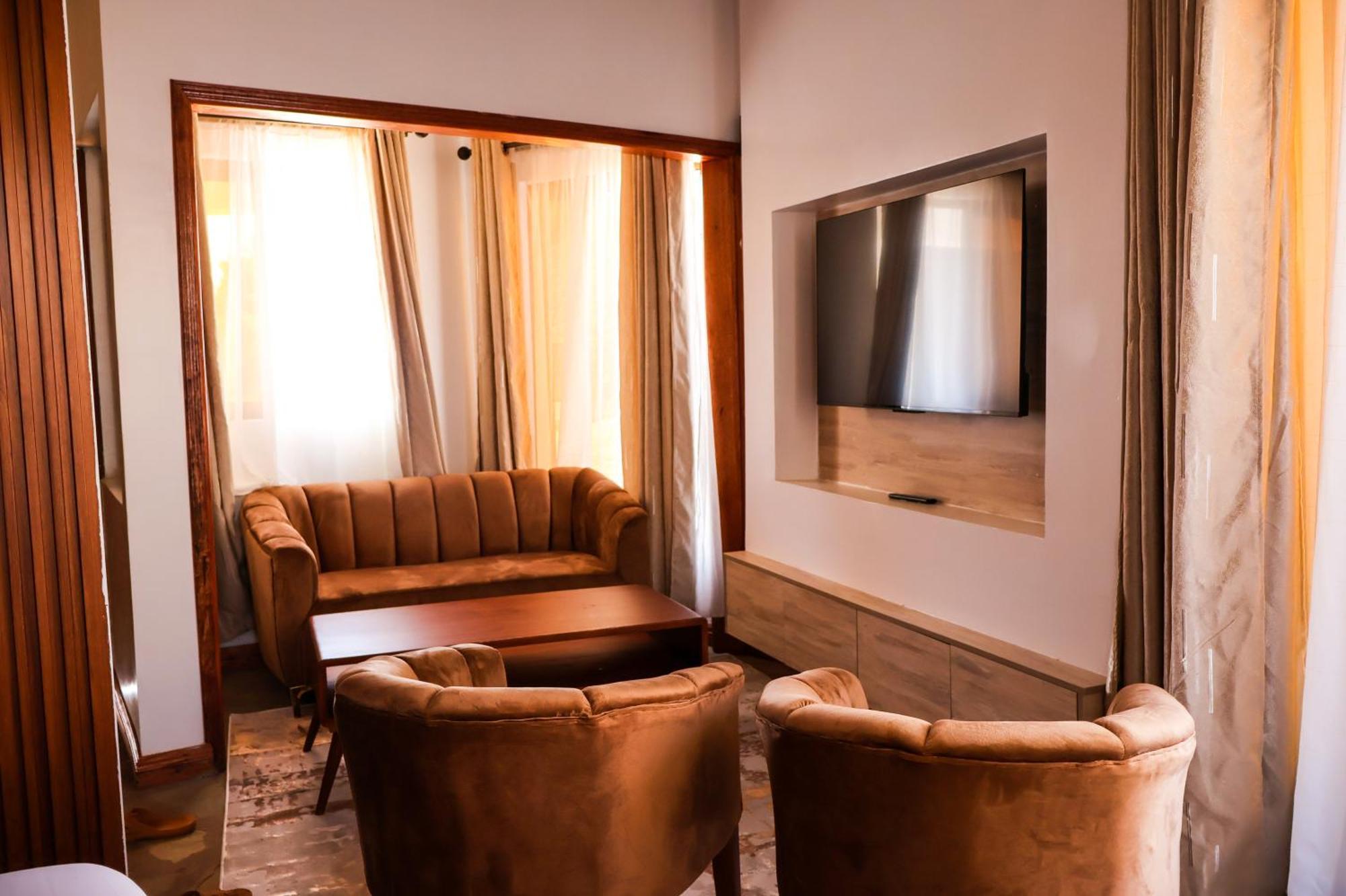 Embu Winter Villa Resort & Spa Limited מראה חיצוני תמונה